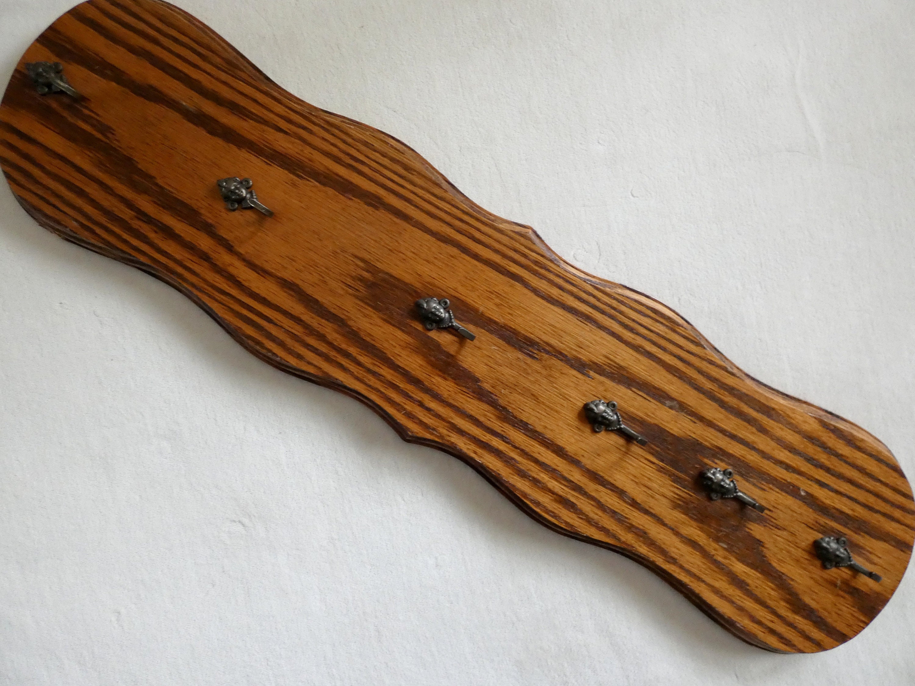 Vintage Wooden Key Rack Brown Key Wall Holder 6 Brass Hooks Midcentury