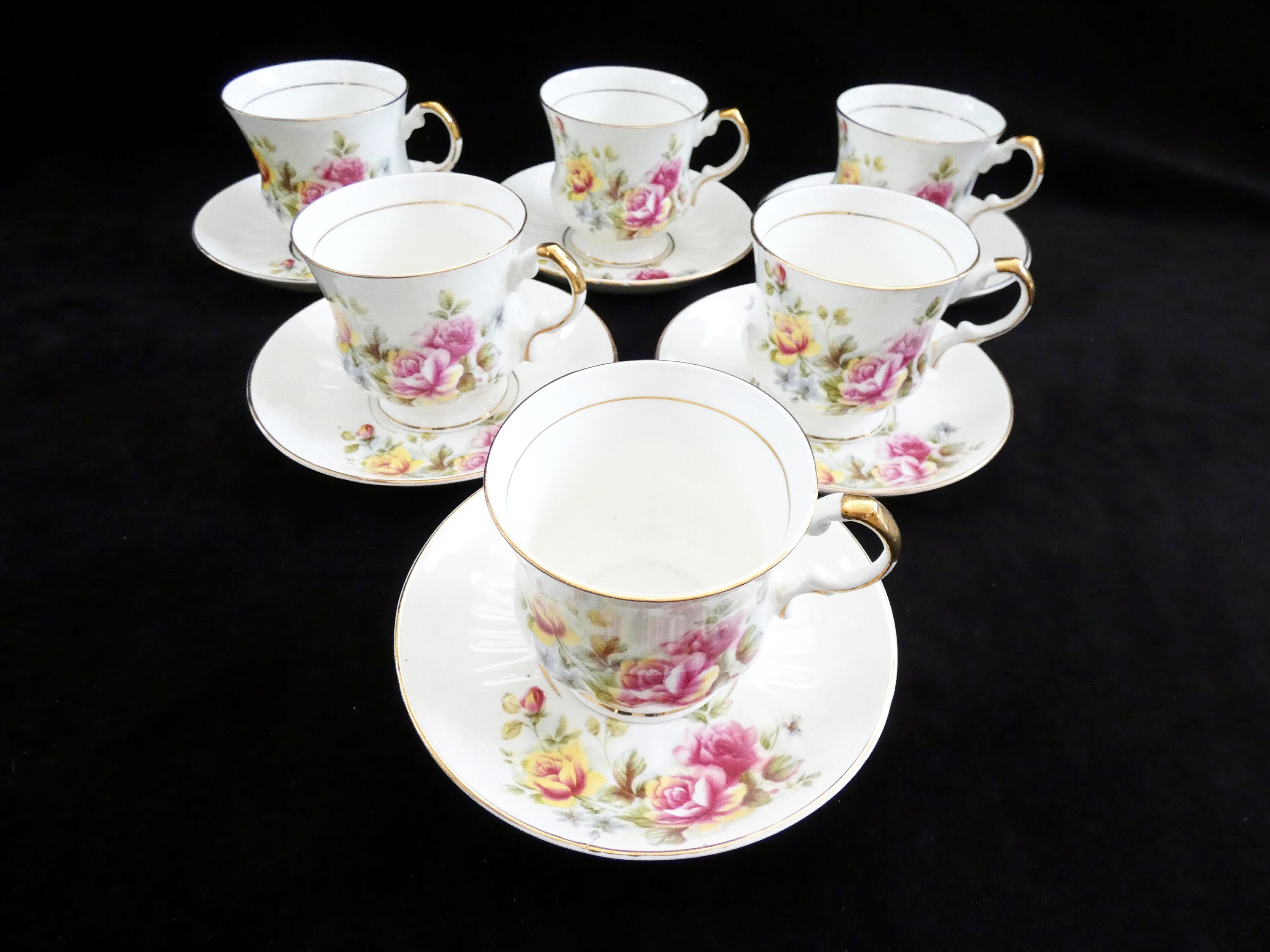 Vintage Bone China Tea Cups Balmoral Castle, Hitkari Bone Porcelain