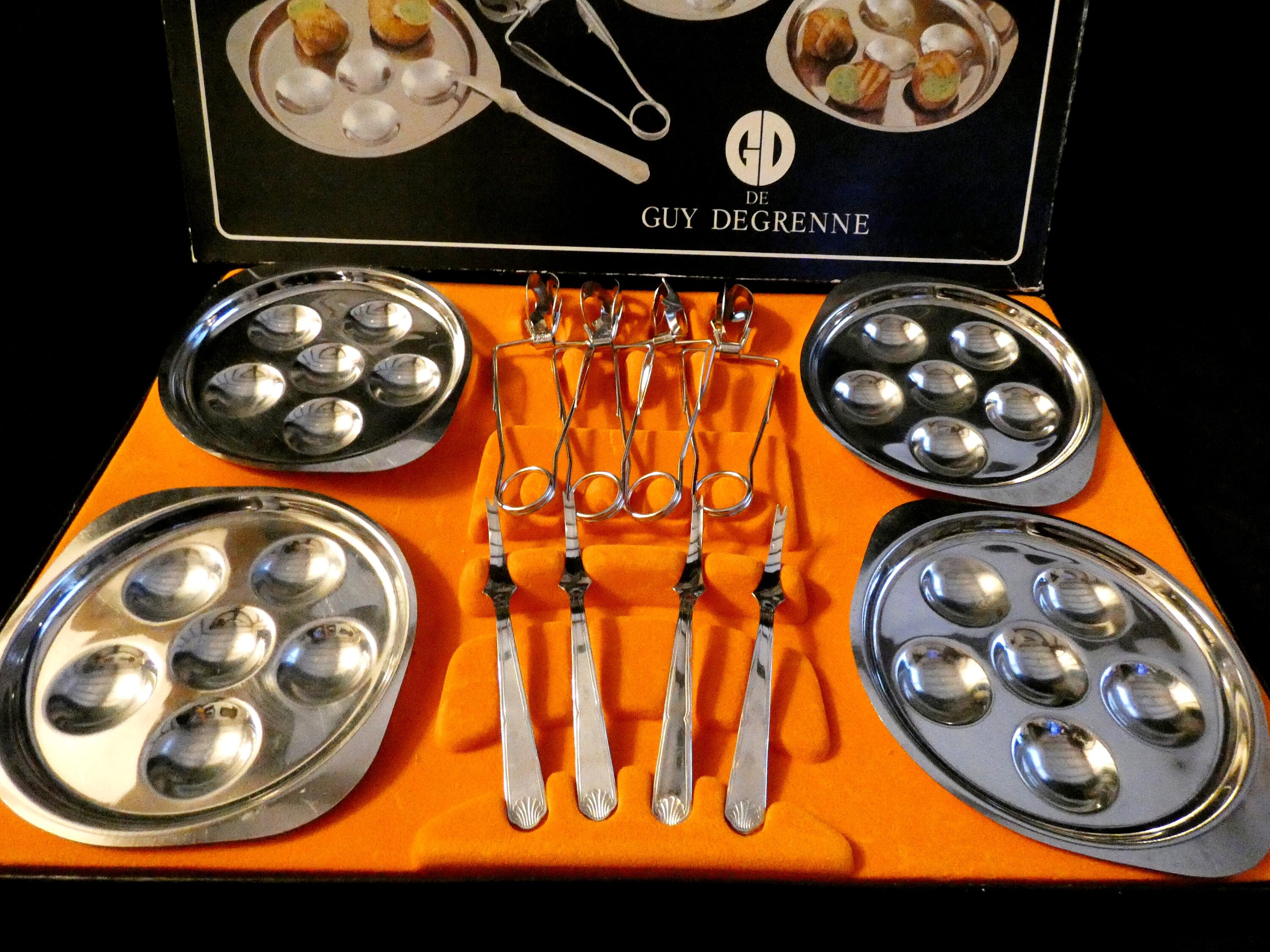 4 French Snail Plates Stainless Steel Escargot Set Guy Degrenne