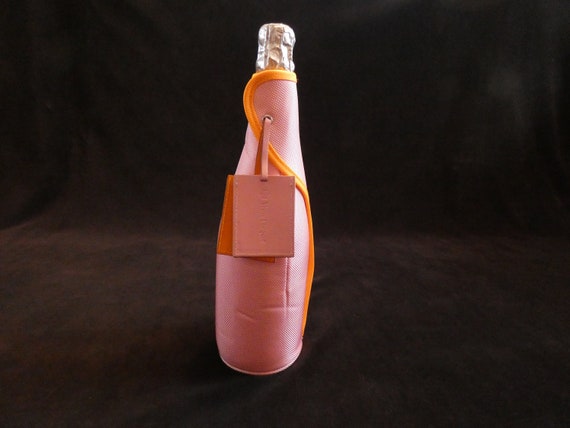 Veuve Clicquot Traveller (750ML bottle, 2 flutes & tote)