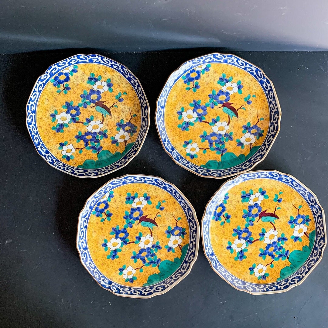 Vintage Kutani Chinoiserie Plates Goldenrod With Blue and White Floral