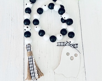Ghost Halloween Garland, Ghost Decor, Farmhouse Wood Beads Garland, Halloween Coffee Bar Decor, Fall Tiered Tray Decor, Halloween Tier Tray