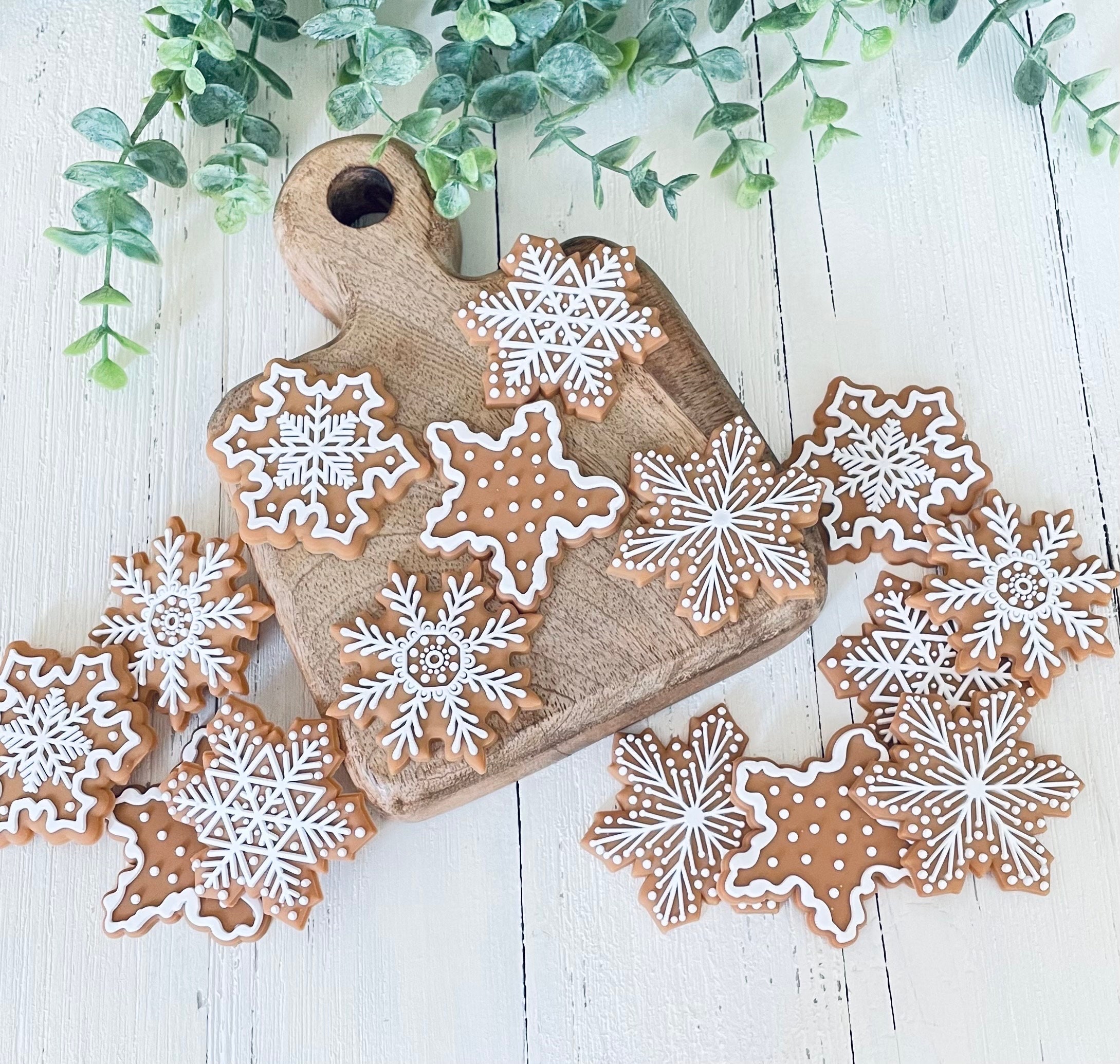 Gingerbread Snowflake Cookies Gingerbread Decor Christmas Cookies Christmas Tiered Tray Decor Neutral Gingerbread Decor Snowflakes Hot Cocoa
