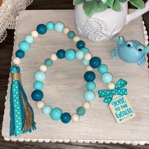 Farmhouse Beach Garland, Beach Wood Bead Garland, Beach Decor Tiered Tray Decor, Wooden Beads Garland, Summer Garland, Summer Decor, Beachy