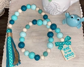 Farmhouse Beach Garland, Beach Wood Bead Garland, Beach Decor Tiered Tray Decor, Wooden Beads Garland, Summer Garland, Summer Decor, Beachy