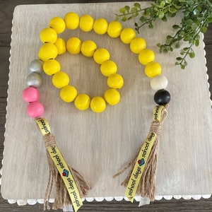 Garland de lápiz de granja, decoración de maestros, decoración de regreso a la escuela, decoración de bandeja escalonada, guirnalda de cuentas de madera, guirnalda de granja, cuentas de madera