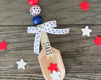 Farmhouse Stars Canister Scoop Garland, Farmhouse Wooden Beads Garland, 4th of July Decor, Summer Tiered Tray Decor, Patriotic Garland Decor
