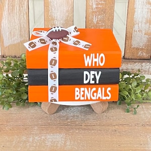 Farmhouse Mini Wood Book Stack,Cincinnati Bengals Wood Books,Cincinnati Bengals Football Decor,Who Dey,Football Tiered Tray Decor, NFL Decor