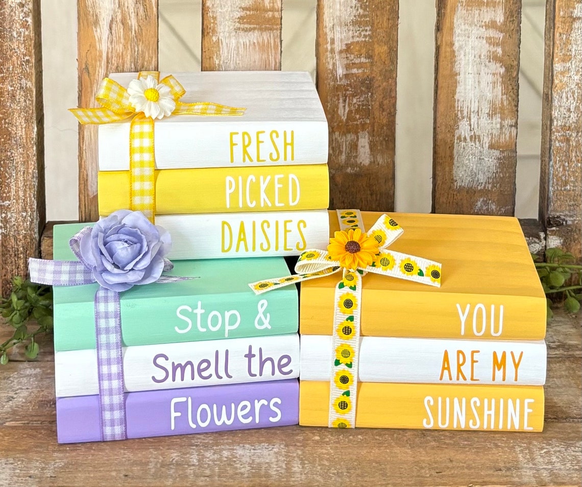Farmhouse Mini Wood Book Stacks Flower Wood Books Sunflowers Daisies ...