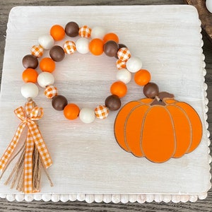 Farmhouse Fall Garland, Pumpkin Garland, Fall Decor, Halloween Tiered Tray Decor, Halloween Wood Bead Garland, Fall Wood Bead Garland