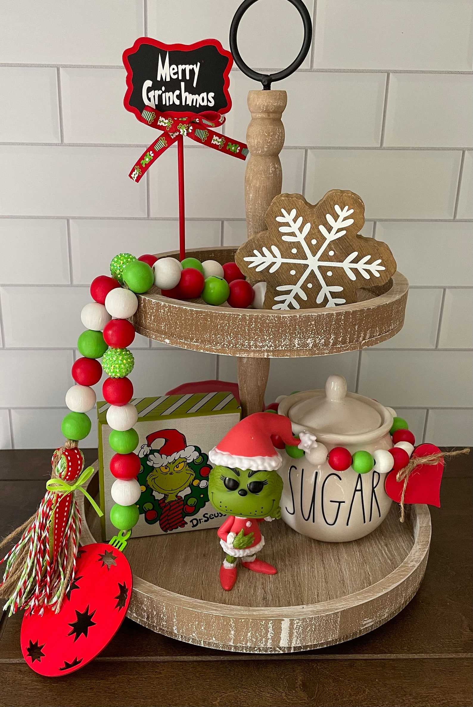 Grinch Garland, Grinch Wood Bead Garland, Grinch Decor, Christmas