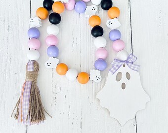Ghost Halloween Garland, Ghost Decor, Farmhouse Wood Beads Garland, Halloween Coffee Bar Decor, Fall Tiered Tray Decor, Halloween Tier Tray