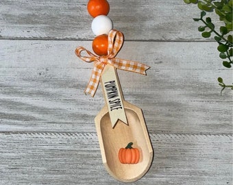 Pumpkin Spice Scoop Garland, Canister Scoop, Halloween Decor, Halloween Garland, Scoop Garland, Farmhouse Decor, Rae Dunn Inspired