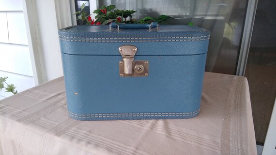 Vintage Travel Train Case