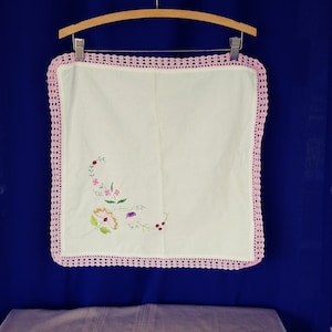 Vintage Hand Embroidered Square Table Runner.