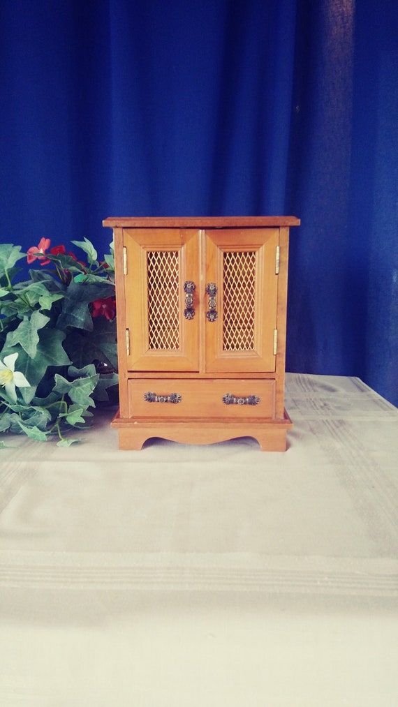Vintage Musical Jewelry Box. Wood Music and Jewelry Armoire.