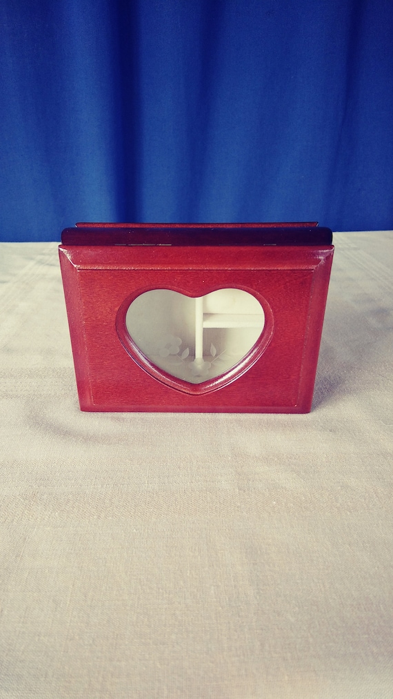 Vintage Wood Jewelry Box. Small Jewelry Box. Heart