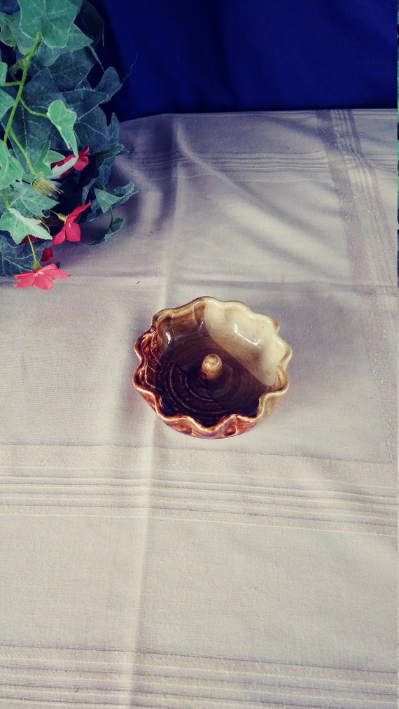 Handmade Ceramic Ring Dish. - image 2