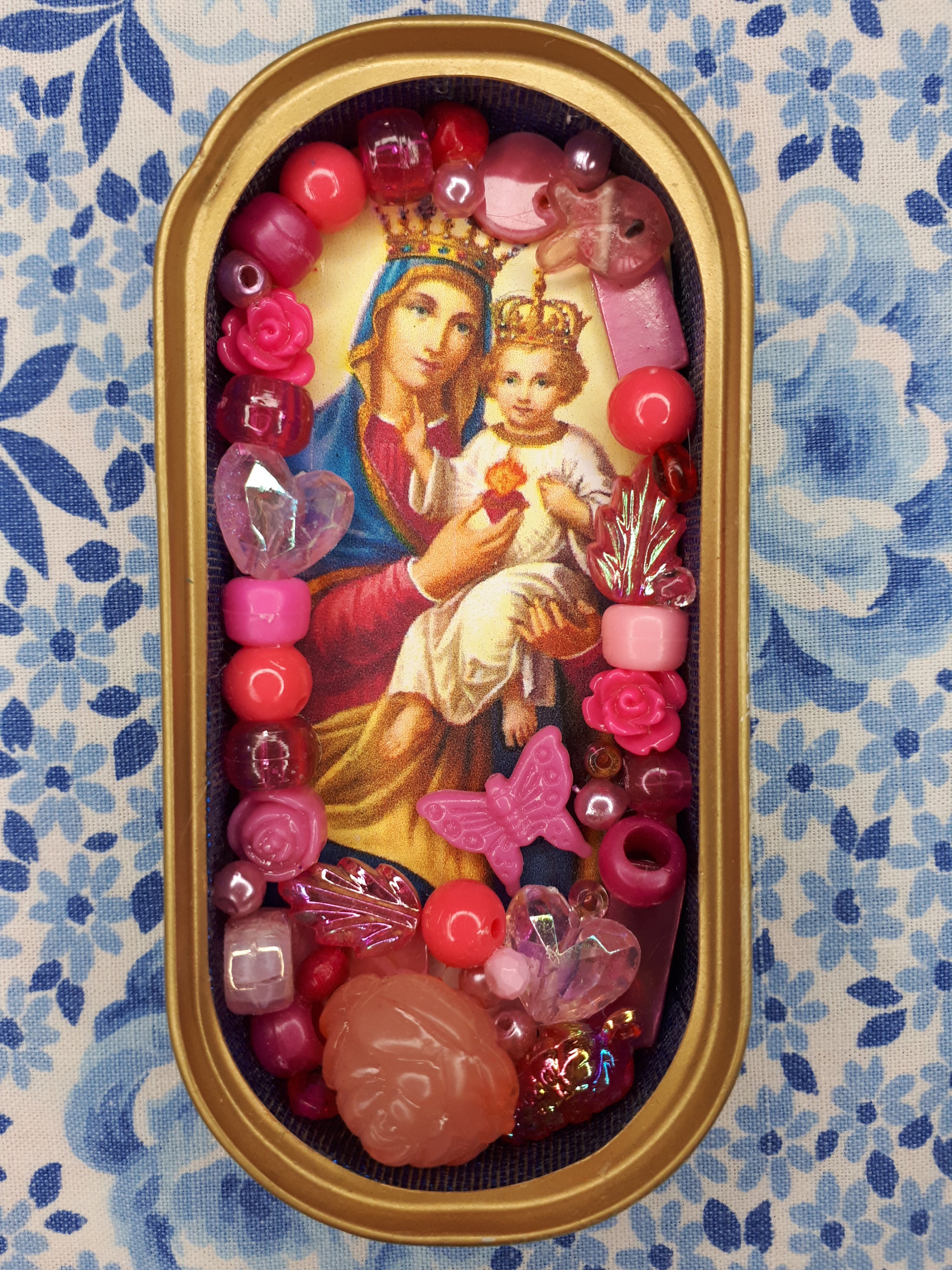 Vierge à L'enfant et Bonbons