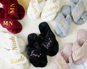 Custom Fluffy Bridesmaid Slippers/ Bridal Shower/ Bride Slippers/ Bridal Party/ Bridesmaid Gifts/ Gifts for Her/ Bachelorette Party Favors