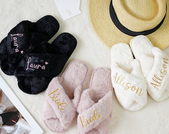Custom Fluffy Bridesmaid Slippers/ Bachelorette Party Favors/ Bridal Shower/ Bride Slippers/ Bridal Party/ Bridesmaid Gifts/ Gifts for Her