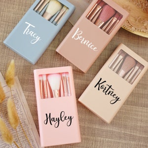 Juego de brochas de maquillaje personalizado/Regalo para mujer/Juego de brochas de maquillaje portátil definitivo/Regalos para damas de honor/Brocha de maquillaje para damas de honor/Regalo de viaje para ella