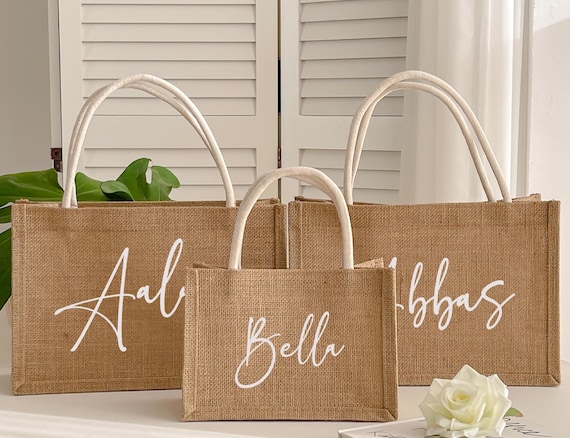 Personalized Burlap Bags/ Custom Name Jute Bag/ Monogram Beach Tote Bag/Bachelorette Party/Wedding Favors/Gift for Her/ Bridesmaid Gifts Bag