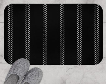 Boho Bath Mat, Minimalist Mudcloth Chevron Pattern, Black and White Bath Rug, Modern Minimal Bohemian Shower Mat, Modern Bathroom