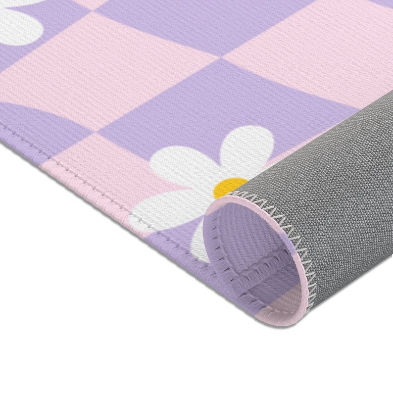 Checkered Rug, Preppy Room Decor, Purple Pink Wavy Checkerboard Rug, Daisy Flower Cute Rug, Danish Pastel Room Decor, Aesthetic Y2K Area Rug bild 6