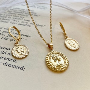 18K Gold Plated Coin Huggies, Coin Earrings, Coin Necklace, Queen Elizabeth Coin Earrings, Queen Elizabeth Coin Necklace, Dainty, Birthday