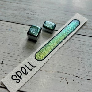 Spell - Supershift Colorshift Handmade Watercolor Pain  - Multichrome paint by Dreamland Watercolor