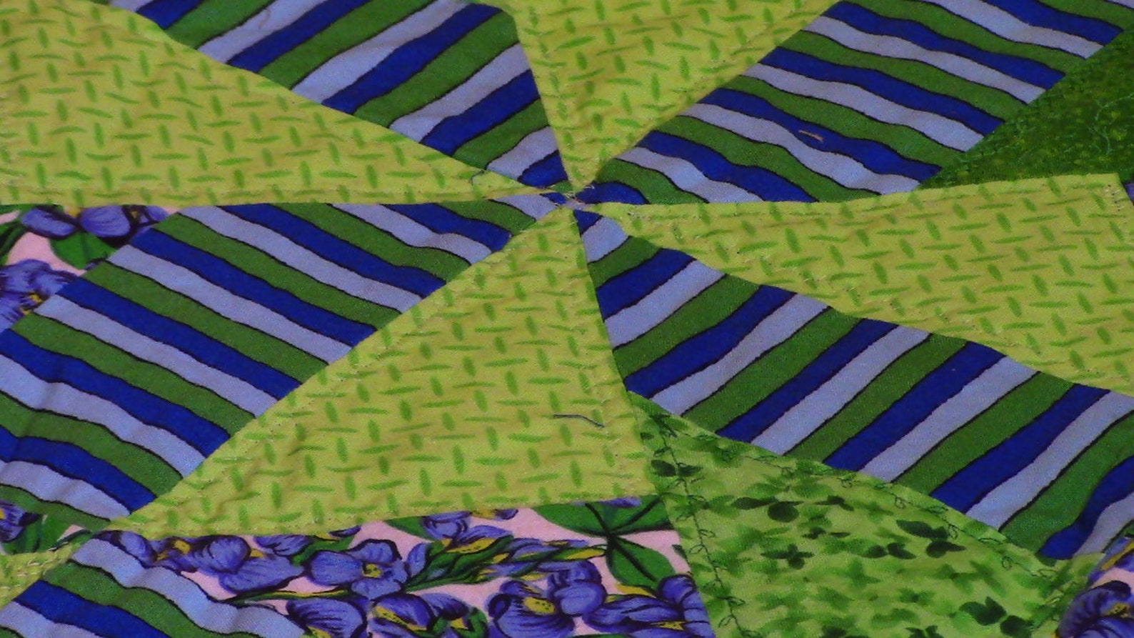 Lime Green Wall Quilt, Comforter for Log Cabin or Weekend Retreat. - Etsy