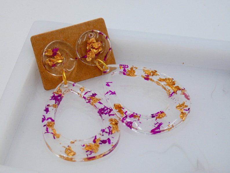 earrings with dry natural flowers bohemian earrings boho style geometric earrings casual earrings Resin earrings