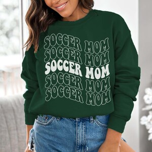 Soccer Mom Sweatshirt, Game Day Sweatshirt, Soccer Mama Sweatshirt, Retro Soccer, Soccer Mom Shirt,Soccer Mom Outfit, Biggest Fan Sweatshirt