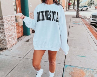 Minnesota Sweatshirt, Womens Minnesota Crewneck, Minimalist Oversized Sweater, Preppy Minnesota Sweatshirt, Gift for Her, Varsity Sweatshirt