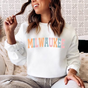 Milwaukee Sweatshirt - Unisex Sweatshirt - Cute Milwaukee Wisconsin Sweatshirt - Gift for Her - Vintage