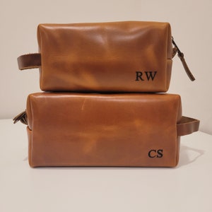 Christmas Gift,Personalized Leather Dopp Bag, Distressed Full-Grain Leather Men&#39;s Travel Kit,Groomsman/Husband/Anniversary/Father&#39;s Day Gift