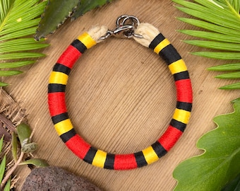 Wild Type Honduran milk snake patterned bracelet . gift for snake keeper . casual jewelry for herpers . Lampropeltis triangulum hondurensis