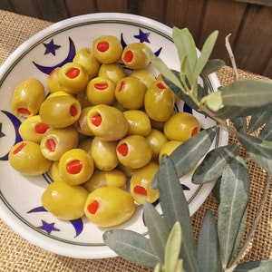 Organic Green Olives Stuffed With Red Pepper,Green Olives With Peppery,Pepper Stuffed Olives,Martini Olive,Gourmet Foods,Snacks,400 gr