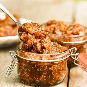 Köstliche selbstgemachte Feigenmarmelade mit viel Walnuss, Feigengelee, Marmelade, Bio-Feigenmarmelade, Walnüsse in Feigenmarmelade, Geschenk - 13,05 oz - KOSTENLOSER VERSAND
