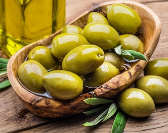 Kalamata Green Olives: Large Whole Olives, Mediterranean Snack (400 gr)