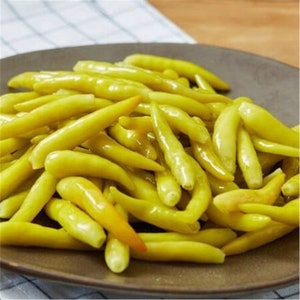 Hausgemachte Bio-Baby-grüne Peperoni-Pickles, Cayanne-Pfeffer-Pickles, Chili-Pfeffer-Pickles, eingelegte Peperoni, 200 gr - KOSTENLOSER VERSAND