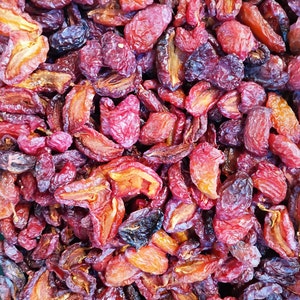 Organic Sun Dried  Red  Prunes , Fresh Prune , Dried  Red Plum ,Gluten free , Vegan Snack-200gr –FREE SHIPPING