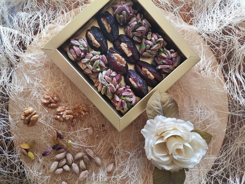 Traditional Turkish Dessert,Cezerye covered with Pistachio and Date with walnut filling,All Natural Assorted Gift box ,Natural Energy Snack image 1