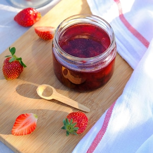 Homemade Sugar free Strawberry Jam,No sugar Strawberry Jam,Diabetes Friendly,Zero Sugar Jam,Vegan,Gluten Free -10,23oz-FREE SHIPPING