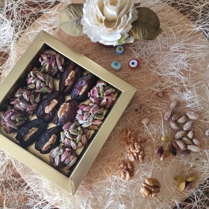 Traditional Turkish Dessert,Cezerye covered with Pistachio and Date with walnut filling,All Natural Assorted Gift box ,Natural Energy Snack image 2