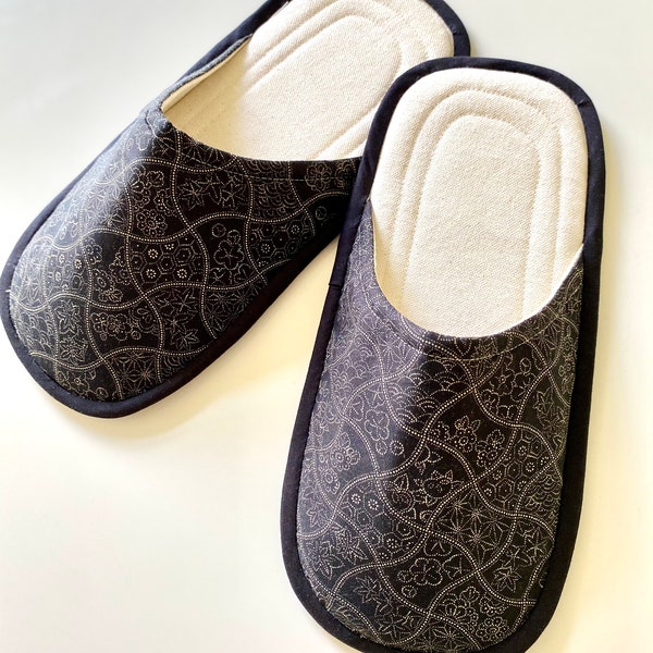 Made to order indoor slipper, Japanese room shoes, Unisex House shoes, Quilted slippers, Fabric footwear, gift for him, handsewn in USA