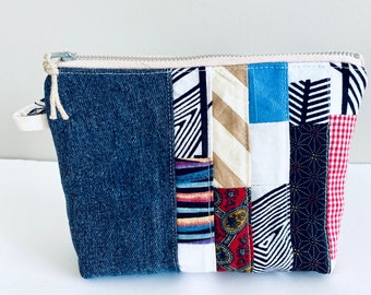 Gesteppte Patchwork-Tasche: Handgemachte Denim-Kosmetiktasche