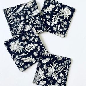 Black and White canvas floral coaster set of 4, Modern Minimalist coasters, mug mat, Housewarming gift, handmade family kitchen dorm gift