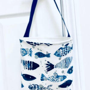 Wasserdichter Auto-Müllsack, blaue Fischdruckautoaufbewahrungsdose, Automüllkorb, wiederverwendbarer Autokorb, Unisex-Autobesitzergeschenk, Fischenfreundgeschenk